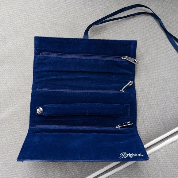 Brighton Anchors Aweigh Seaside Jewelry Roll - Picture 3 of 4